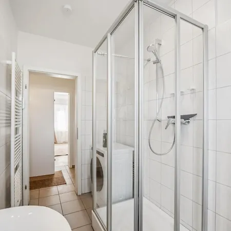 Zentrales Helles Apartment, Kueche, Parkplatz Appartement Brunswick
